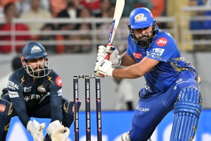 Rohit Sharma becomes 2nd batsman to score 7000 IPL runs