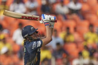 Which player has scored most runs in IPL Playoffs